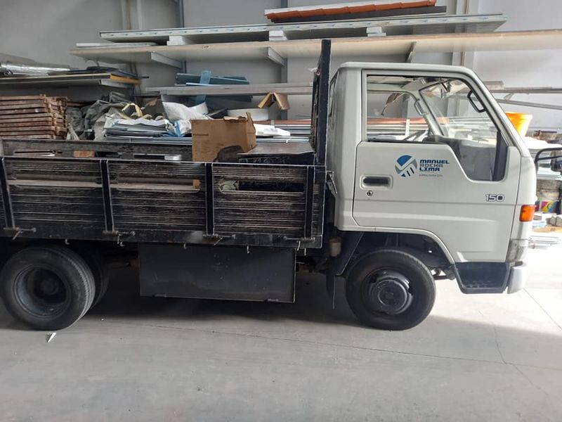 Toyota Dyna • 1999 • 97,000 km 2