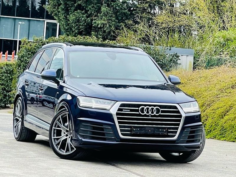 Audi Q7 • 2018 • 210,000 km 1