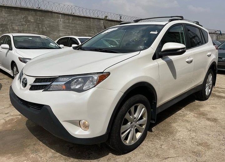 Toyota RAV4 • 2016 • 21 km 1