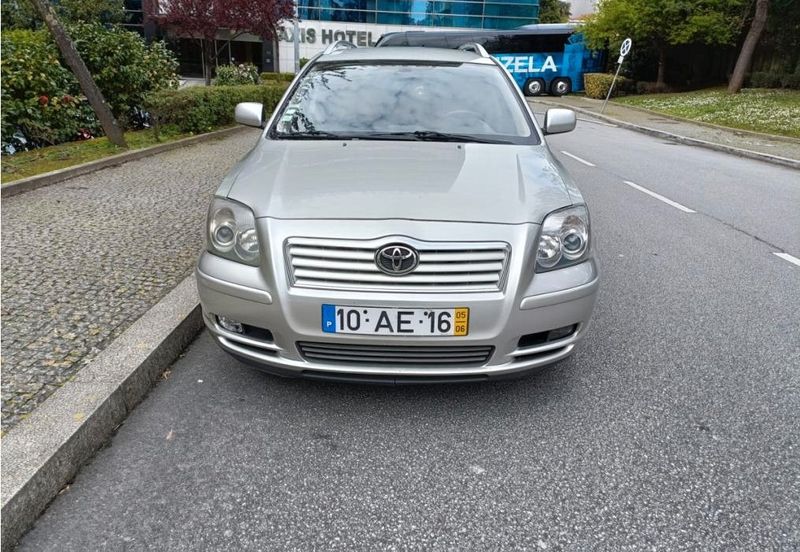 Toyota Avensis • 2005 • 500,000 km 1