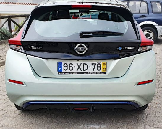 Nissan Leaf • 2019 • 62,000 km 1