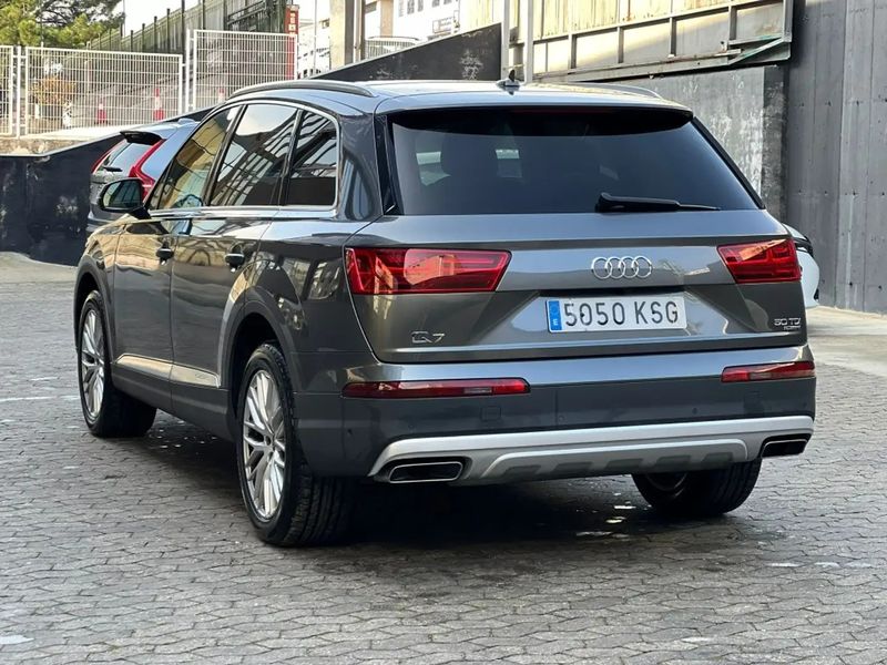 Audi Q7 • 2019 • 79,000 km 3