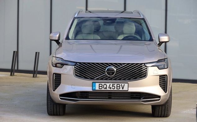 Volvo XC90 • 2024 • 1,000 km 10