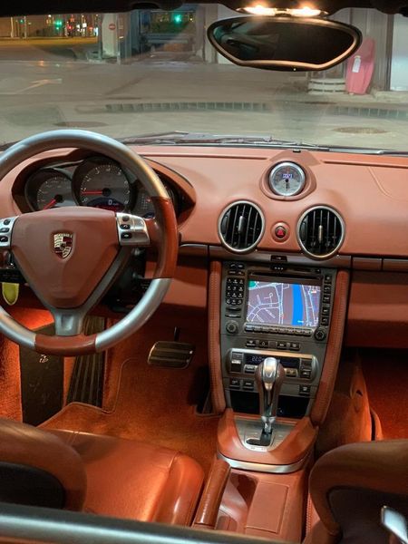 Porsche Cayman • 2006 • 15,000 km 3