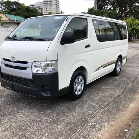 Toyota Hiace • 2018 • 56 km 4
