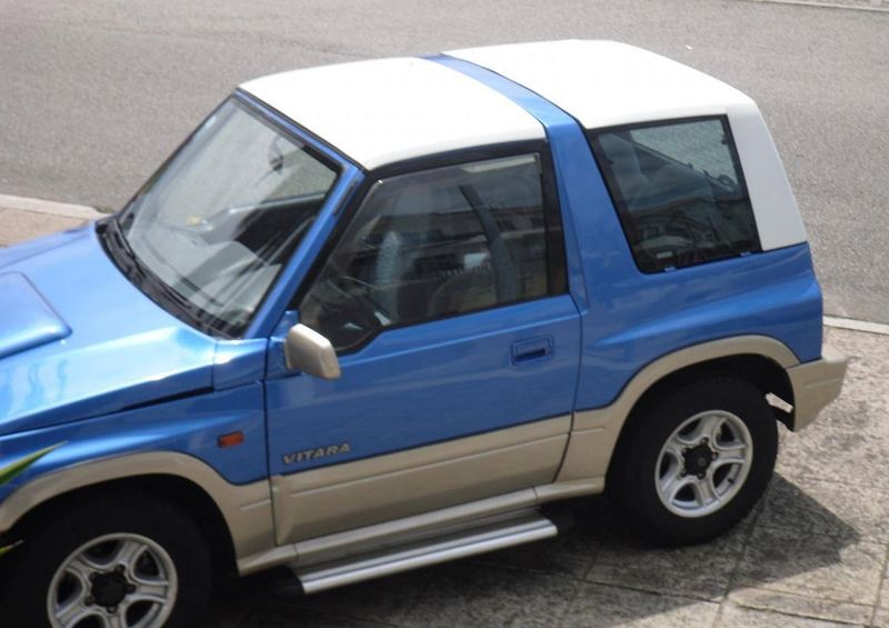 Suzuki Vitara • 1998 • 215,000 km 4