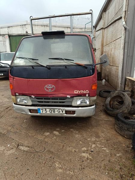 Toyota Dyna • 1996 • 156,000 km 5