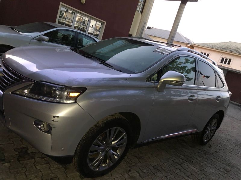 Lexus RX • 2014 • 88,000 km 3