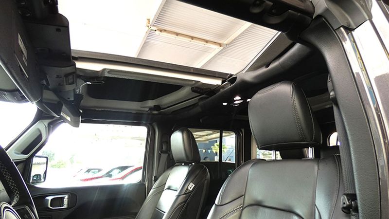 Jeep Wrangler • 2021 • 31,000 km 3