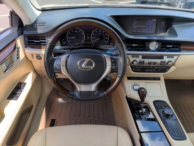 Lexus IS • 2014 • 80 km 7