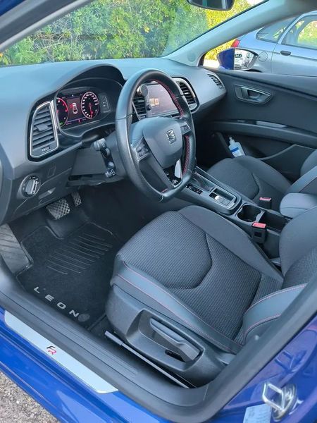 Seat Leon • 2019 • 76,000 km 4