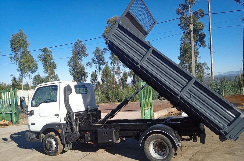 Nissan Cabstar E - T • 2005 • 50,000 km 6