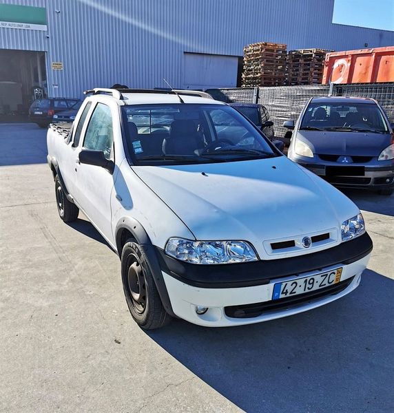 Fiat Strada • 2004 • 294,000 km 1