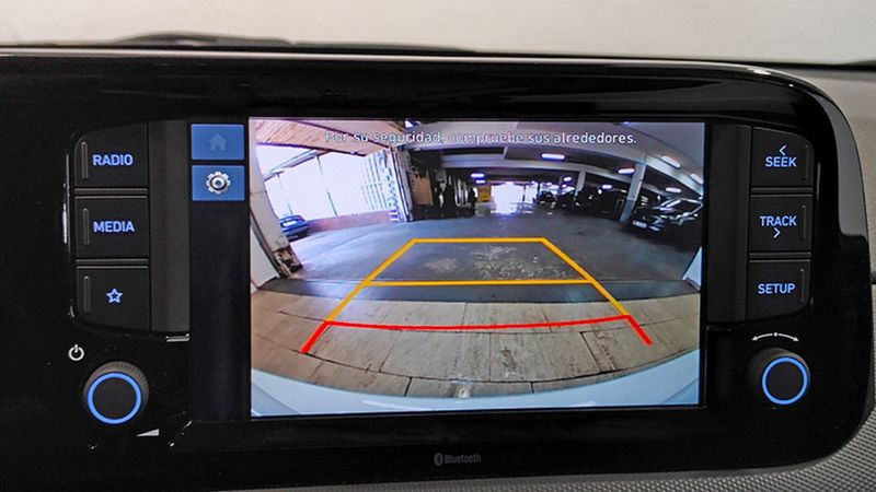 Hyundai i10 • 2023 • 25,432 km 9