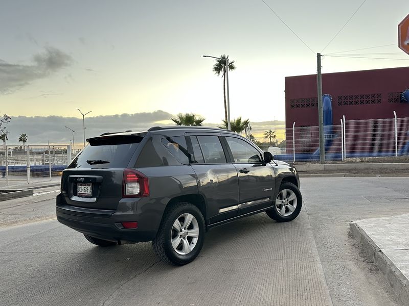 Jeep Compass • 2016 • 100,000 mi 8