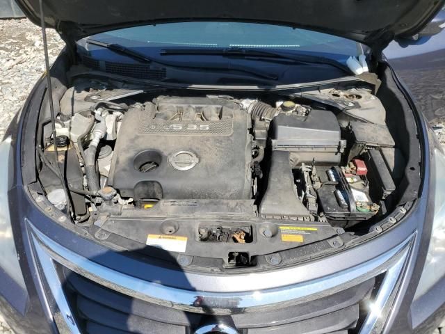 Nissan Altima • 2013 • 10,000 mi 5