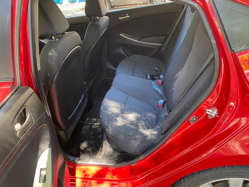 Hyundai Accent • 2016 • 30,048 km 4