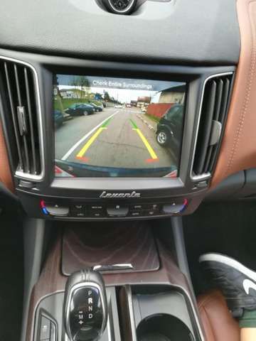 Maserati Levante • 2018 • 57,000 km 10