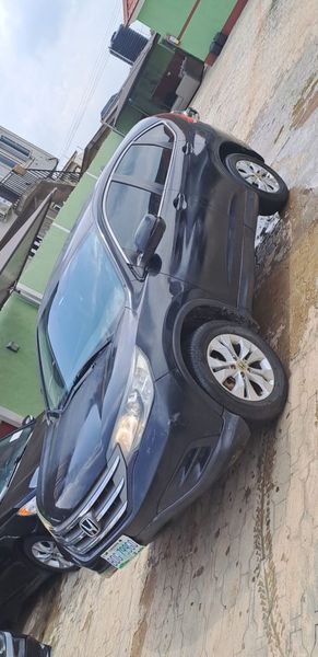 Honda CR-V • 2012 • 153,555 km 6