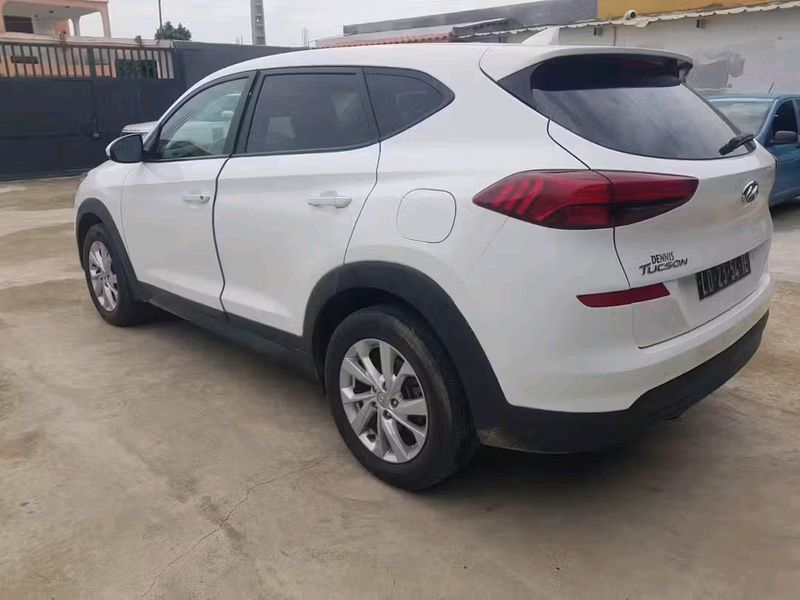 Hyundai Tucson • 2024 • 3,000 km 4