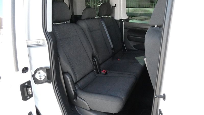 Volkswagen Caddy • 2022 • 22,035 km 5