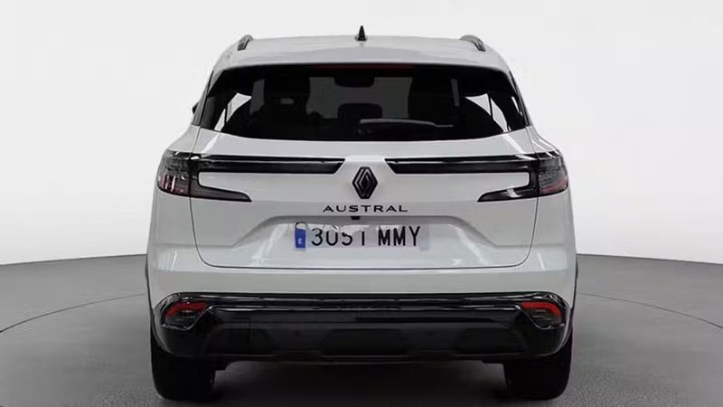 Renault Espace • 2024 • 21,647 km 16