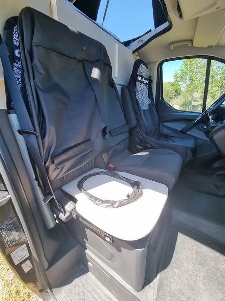 Ford Transit • 2015 • 104,000 km 4