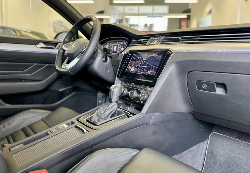 Volkswagen Passat • 2019 • 120,000 km 13