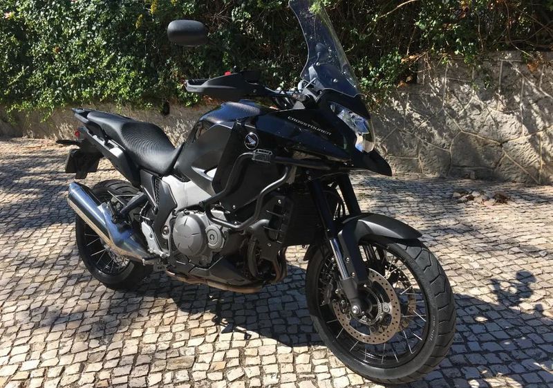 Honda vtr • 2014 • 34,000 km 1