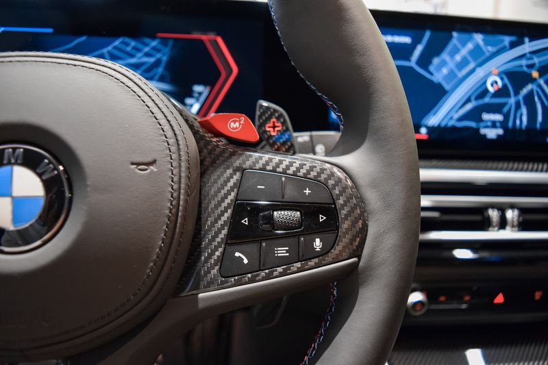 BMW M3 • 2024 • 3,900 km 5