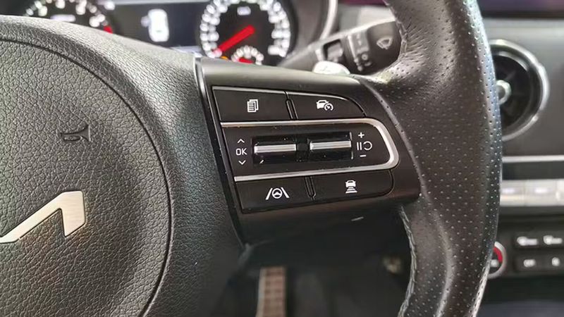 Kia Stinger • 2022 • 42,407 km 6