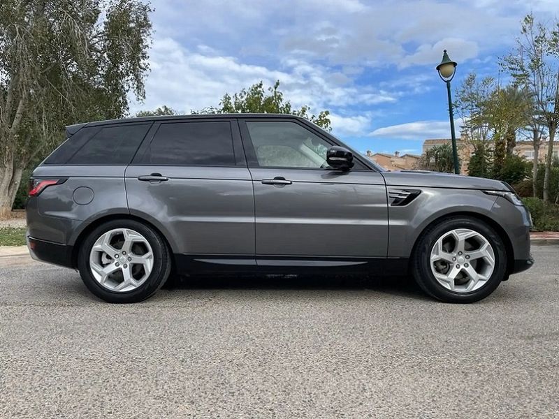 Land Rover Range Rover Sport • 2019 • 120,570 km 4
