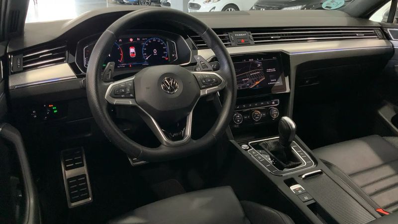 Volkswagen Passat • 2020 • 41,959 km 8