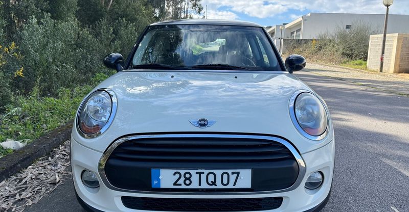 MINI Cooper D • 2014 • 183,822 km 2