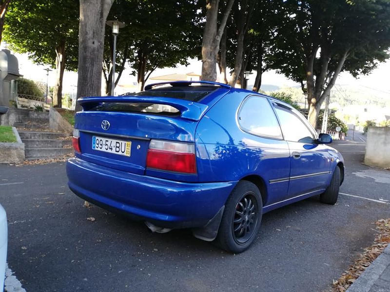 Toyota Corolla • 2002 • 120,000 km 3