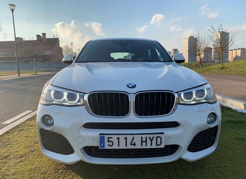 BMW X4 • 2015 • 144,000 km 6