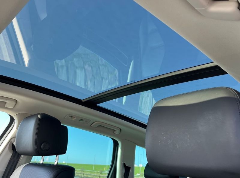 Volkswagen Touareg • 2014 • 135,000 km 5