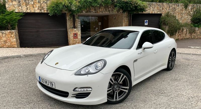 Porsche Panamera • 2011 • 203,900 km 1