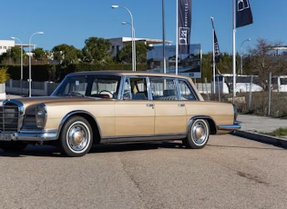 Mercedes-Benz S • 1964 • 77,500 km 1