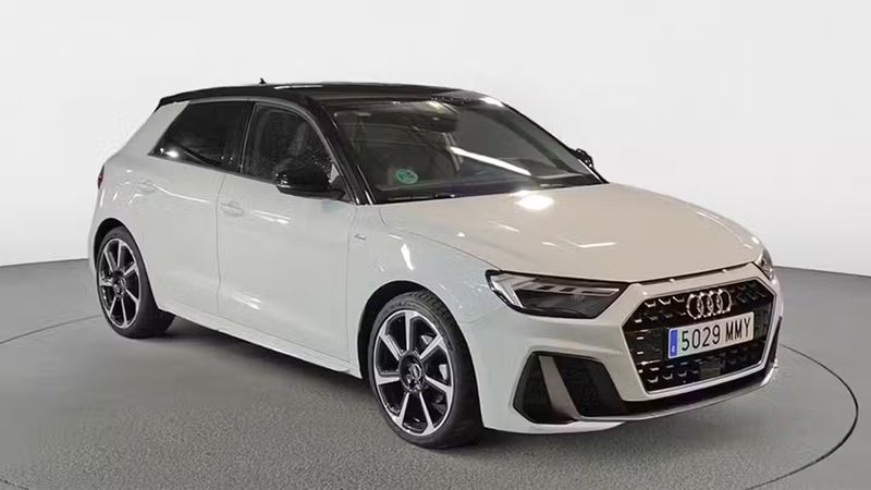 Audi A1 • 2024 • 19,902 km 3