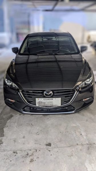 Mazda 3 • 2019 • 55,000 km 1