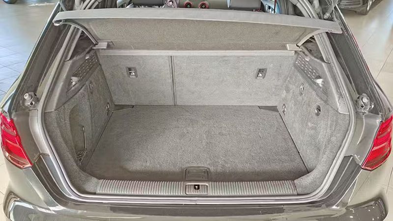 Audi RS 3 • 2019 • 102,216 km 22