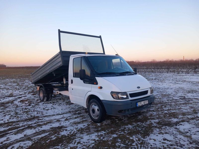 Ford Transit • 2001 • 560,000 km 2