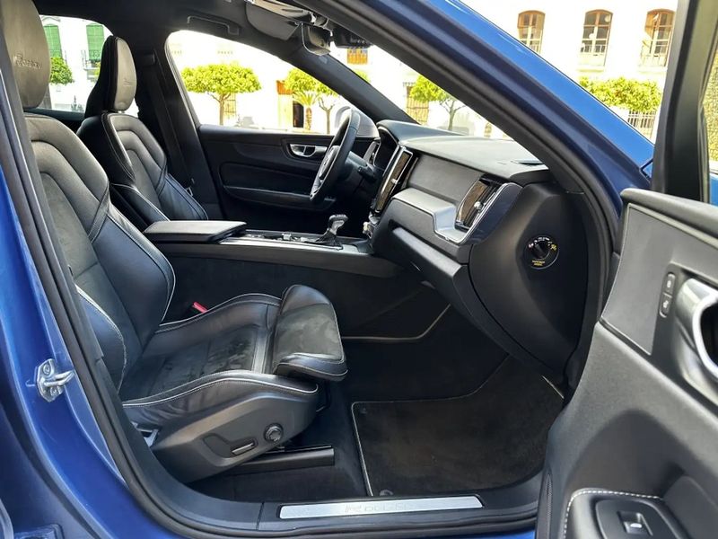 Volvo XC60 • 2019 • 125,000 km 11