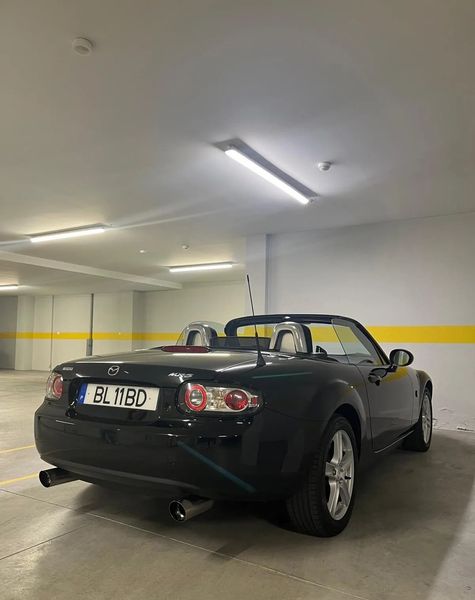 Mazda MX-5 • 2007 • 136,000 km 3
