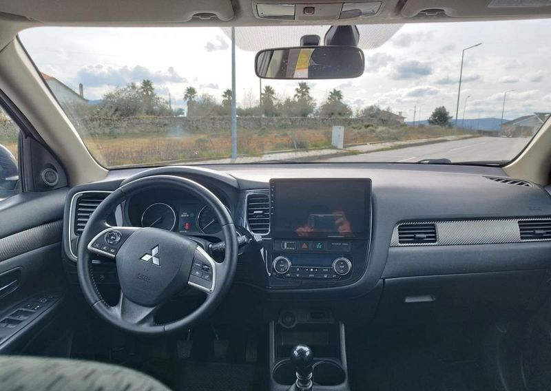 Mitsubishi Outlander Sport • 2014 • 180,000 km 2