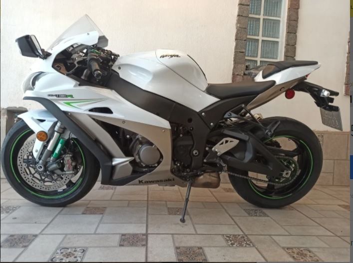 Kawasaki ninja zx 10r abs • 2017 • 20,000 km 1