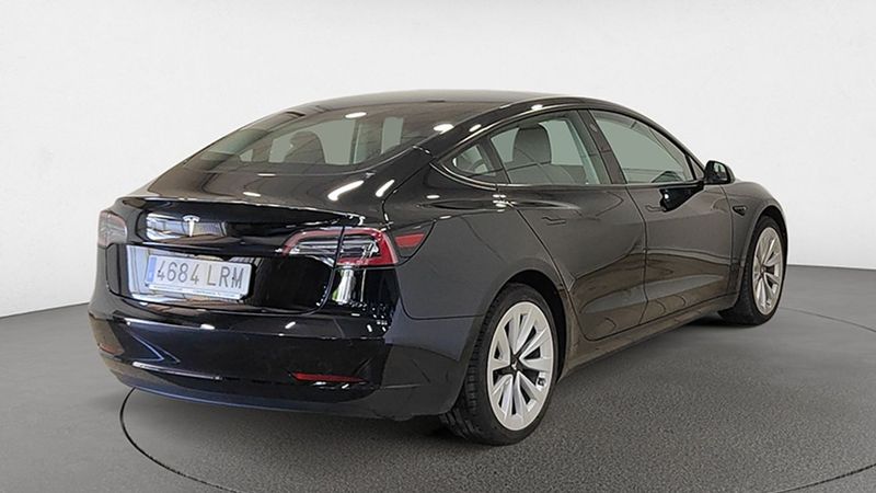 Tesla Model 3 • 2021 • 69,320 km 2