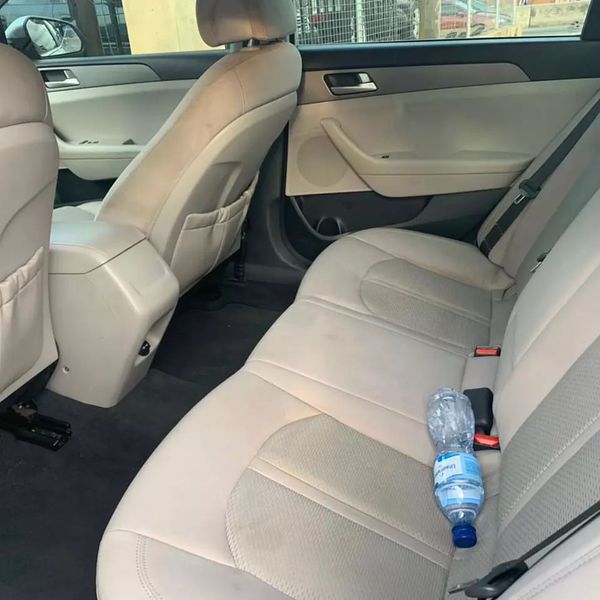Hyundai Sonata • 2015 • 89,671 km 6