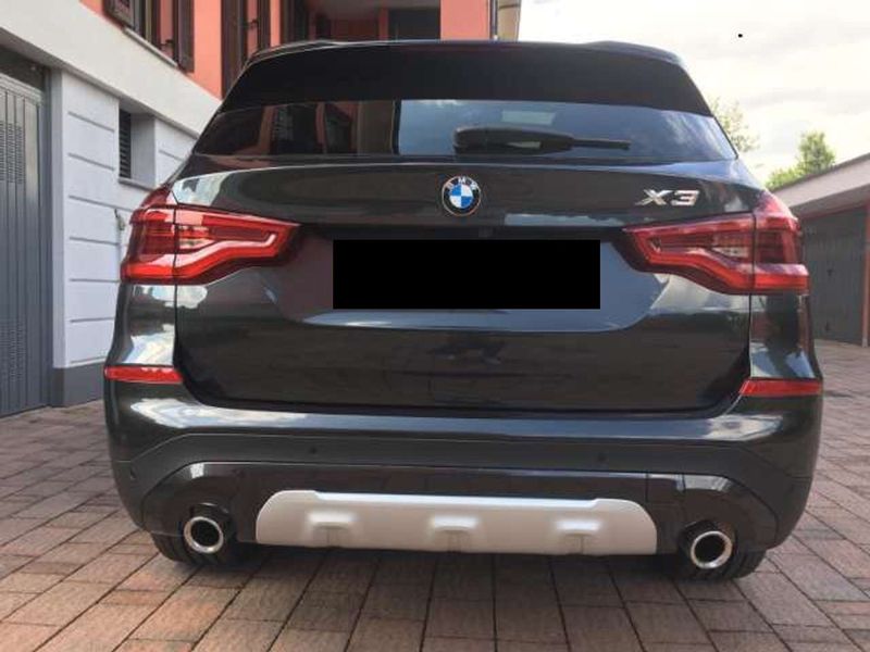 BMW X3 • 2018 • 155,000 km 9